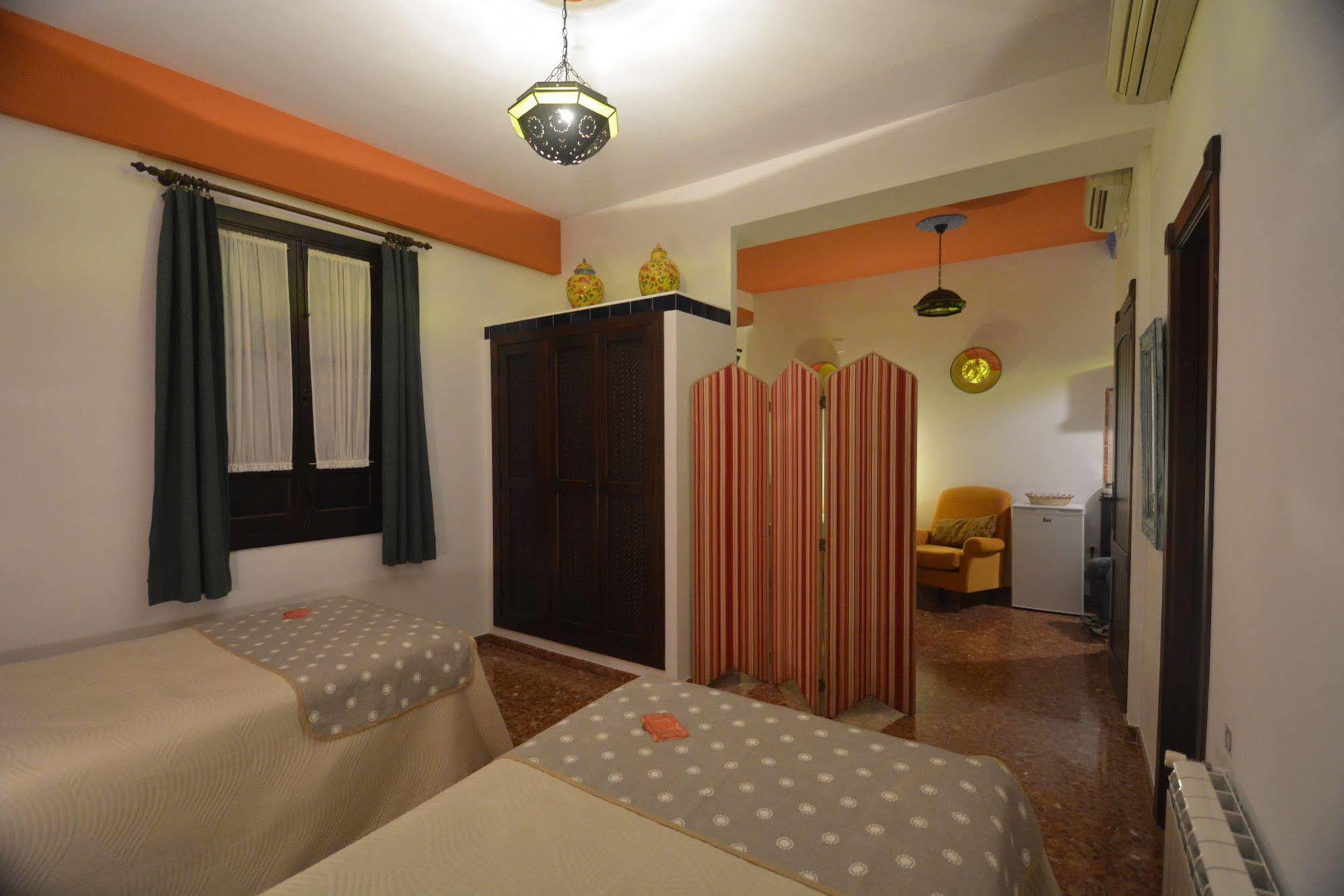 Mi Casa En *